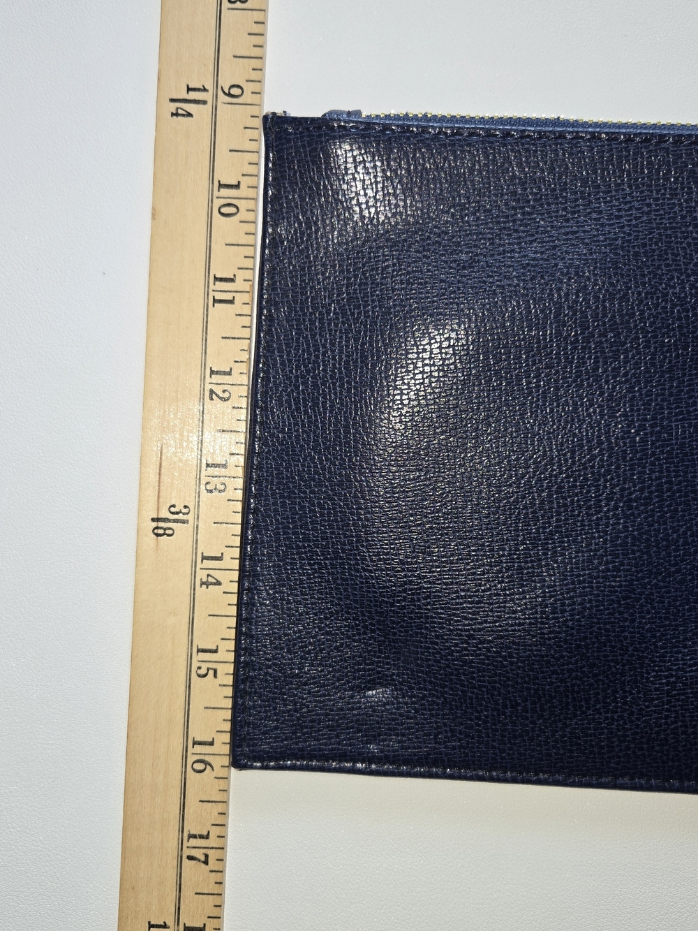 NWT SR2 - Navy Blue Chain-Handle Clutch with Chain For Wrist Carry - Picture 6 of 7